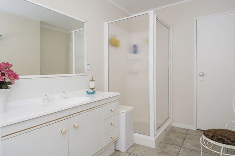 Photo of property in 111 Blake Boulevard, Papamoa Beach, Papamoa, 3118