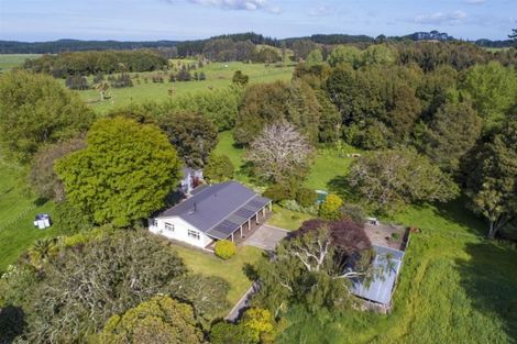 Photo of property in 18 Poplar Grove, Bulls, 4818