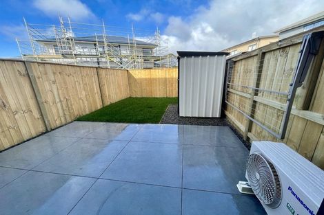 Photo of property in 49 O'meara Street, Swanson, Auckland, 0614