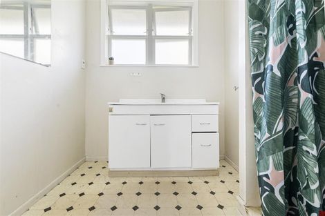 Photo of property in 224 Clayton Road, Pukehangi, Rotorua, 3015