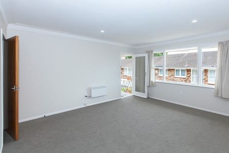 Photo of property in 2/25a Mount Albert Road, Mount Albert, Auckland, 1025
