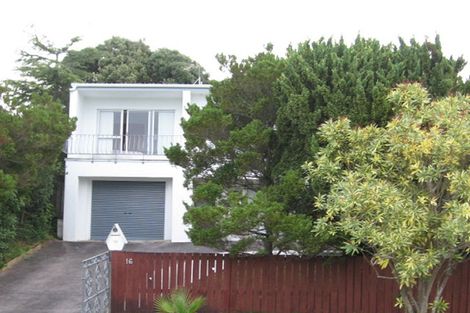 Photo of property in 16 Realm Place, Massey, Auckland, 0614