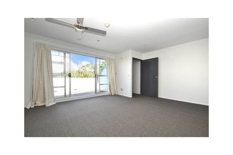 Photo of property in 7/2 Atarangi Road, Greenlane, Auckland, 1051