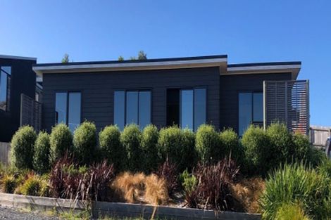 Photo of property in 30 Northcoast Place, Mangawhai Heads, Mangawhai, 0505