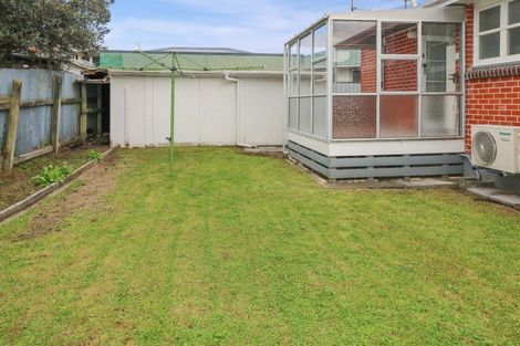 Photo of property in 8a Stamford Grove, Avalon, Lower Hutt, 5011