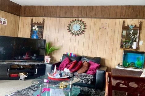 Photo of property in 2/75 Coronation Road, Papatoetoe, Auckland, 2025