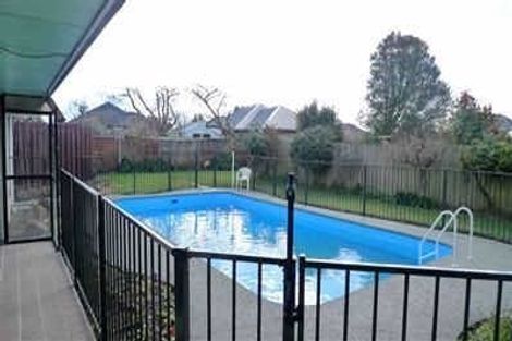 Photo of property in 14 Rutherglen Avenue, Ilam, Christchurch, 8041