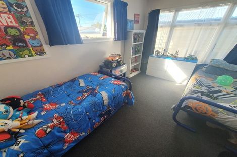 Photo of property in 2/15 Daniels Road, Redwood, Christchurch, 8051