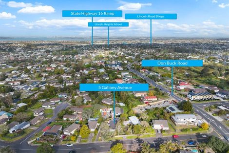 Photo of property in 5 Gallony Avenue, Massey, Auckland, 0614