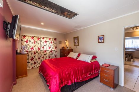 Photo of property in 71a Maces Road, Bromley, Christchurch, 8062