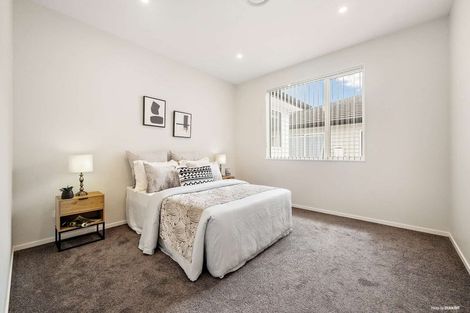 Photo of property in 10 Bine Crescent, Orewa, 0931