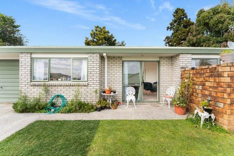 Photo of property in 17b Corinna Street, Welcome Bay, Tauranga, 3112