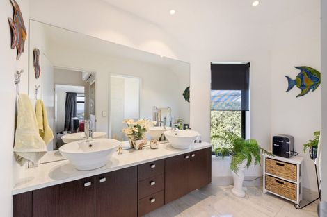 Photo of property in 4 Stonewall Place, Huntsbury, Christchurch, 8022