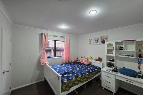Photo of property in 4b Westglen Place, Ranui, Auckland, 0612