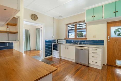 Photo of property in 12 Quick Avenue, Aramoho, Whanganui, 4500