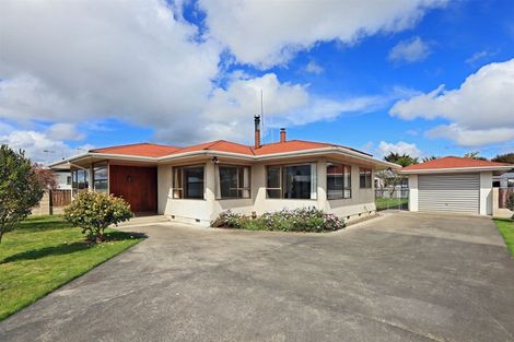 Photo of property in 3 Nicholson Street, Mayfair, Hastings, 4122