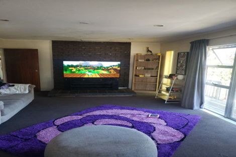 Photo of property in 7 Tahu Crescent, Sunnynook, Auckland, 0620