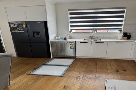 Photo of property in 11 Mahalo Avenue, Wiri, Auckland, 2104