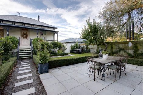 Photo of property in 12 Farndon Road, Clive, 4102