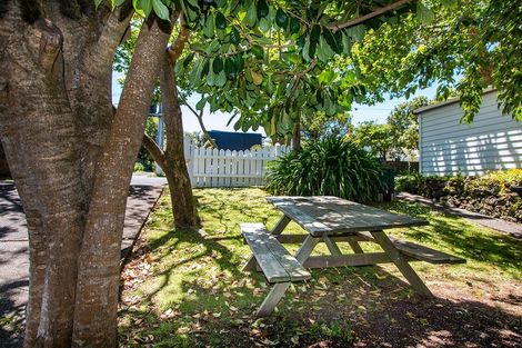 Photo of property in 1/62 Woodside Road, Mount Eden, Auckland, 1024