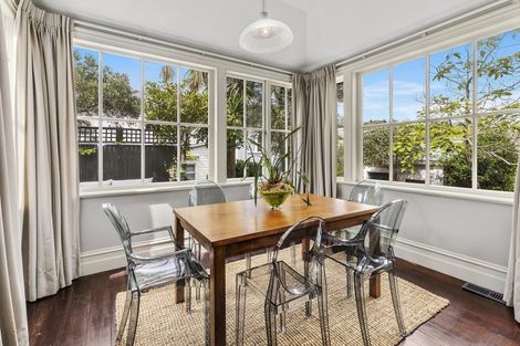 Photo of property in 91 Brougham Street, Mount Victoria, Wellington, 6011
