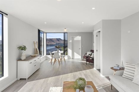 Photo of property in 25g Walkers Road, Lyttelton, 8082