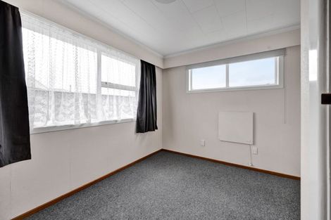 Photo of property in 69 Dixon Avenue, Hawera, 4610