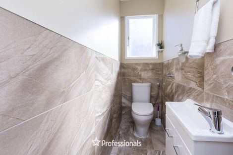 Photo of property in 19 Sunnyview Drive, Brown Owl, Upper Hutt, 5018