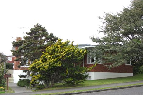 Photo of property in 51d Calvert Road, Lynmouth, New Plymouth, 4310
