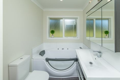 Photo of property in 108 Mill Road, Oxford, 7430