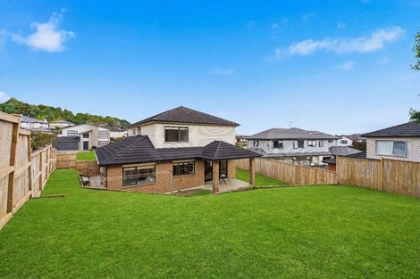 Photo of property in 4 Beros Place, Flat Bush, Auckland, 2016