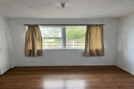 Photo of property in 16 Shoreham Street, Avondale, Auckland, 0600