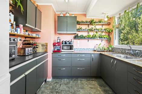 Photo of property in 35 Pitiroi Street, Nukuhau, Taupo, 3330