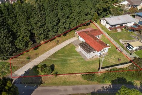 Photo of property in 202 Welcome Bay Road, Welcome Bay, Tauranga, 3112