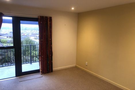 Photo of property in 4 Betty Watt Grove, Riverstone Terraces, Upper Hutt, 5018