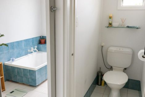 Photo of property in 1 Marewa Street, Te Atatu South, Auckland, 0610