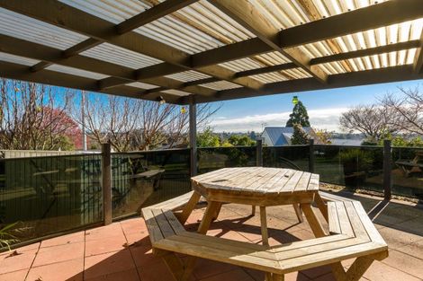 Photo of property in 21 Victory Street, Welcome Bay, Tauranga, 3112