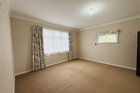 Photo of property in 29-31 Rangitira Avenue, Palmerston North, 4414