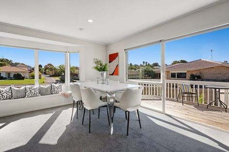Photo of property in 14 Greta Place, Stanmore Bay, Whangaparaoa, 0932