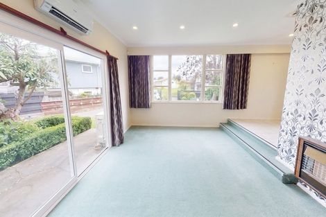 Photo of property in 46 Buick Crescent, Awapuni, Palmerston North, 4412