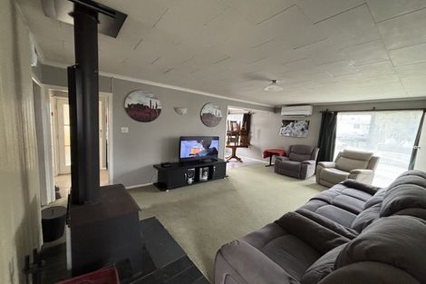 Photo of property in 12 Karaka Place, Tokoroa, 3420