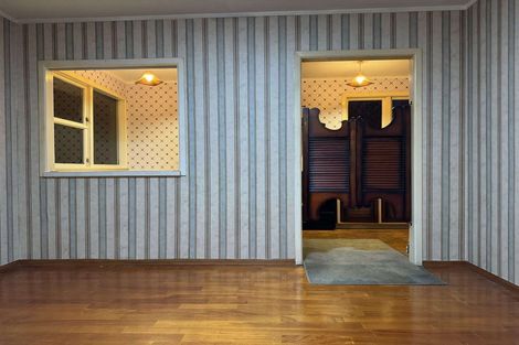 Photo of property in 60 Tatariki Street, Rosehill, Papakura, 2113