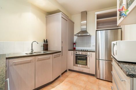 Photo of property in Kate Sheppard Apartments, 6j/42 Molesworth Street, Thorndon, Wellington, 6011