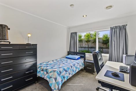 Photo of property in 11 Stella Court, Paraparaumu, 5032