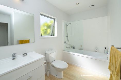 Photo of property in 43 Sackville Street, Martinborough, 5711