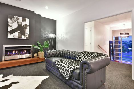 Photo of property in 2 Andre Rise, Stanmore Bay, Whangaparaoa, 0932