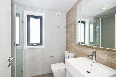 Photo of property in 30 Farranfore Road, Opaheke, 2113