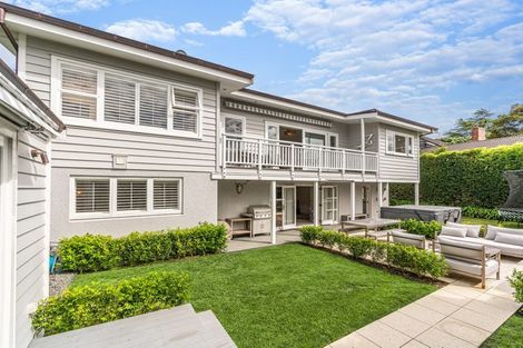 Photo of property in 195 Hurstmere Road, Takapuna, Auckland, 0622