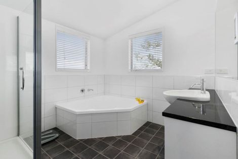 Photo of property in 20 Rowan Road, Epsom, Auckland, 1023