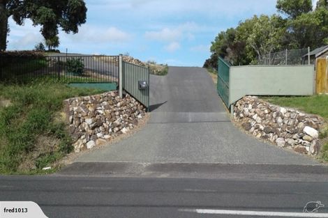 Photo of property in 64 Pacific Parade, Army Bay, Whangaparaoa, 0930